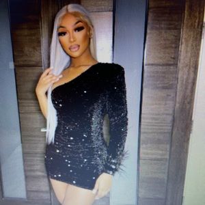 I Have A Black sequins Dress one shoulder off /Long sleeve W/ black Feathers